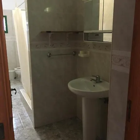 Habitacion Comoda Con Bano Privado Privat bolig